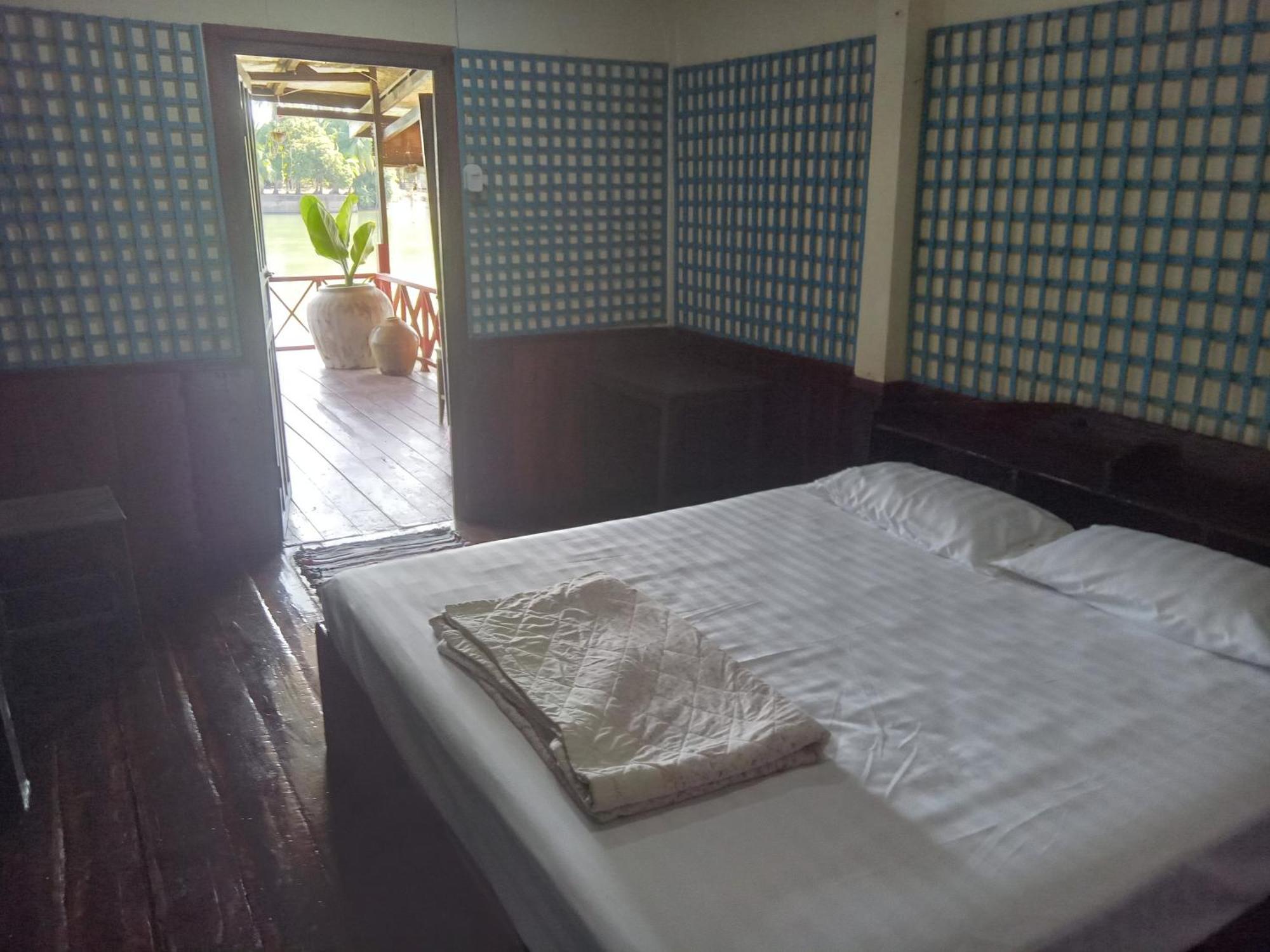 Friendship Guest House Ban Dondét Екстериор снимка