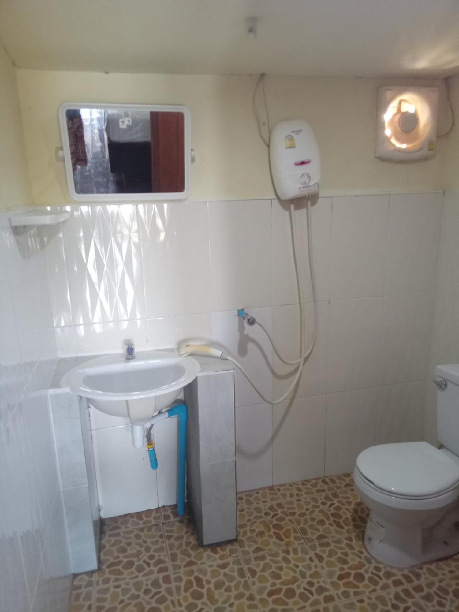 Friendship Guest House Ban Dondét Екстериор снимка