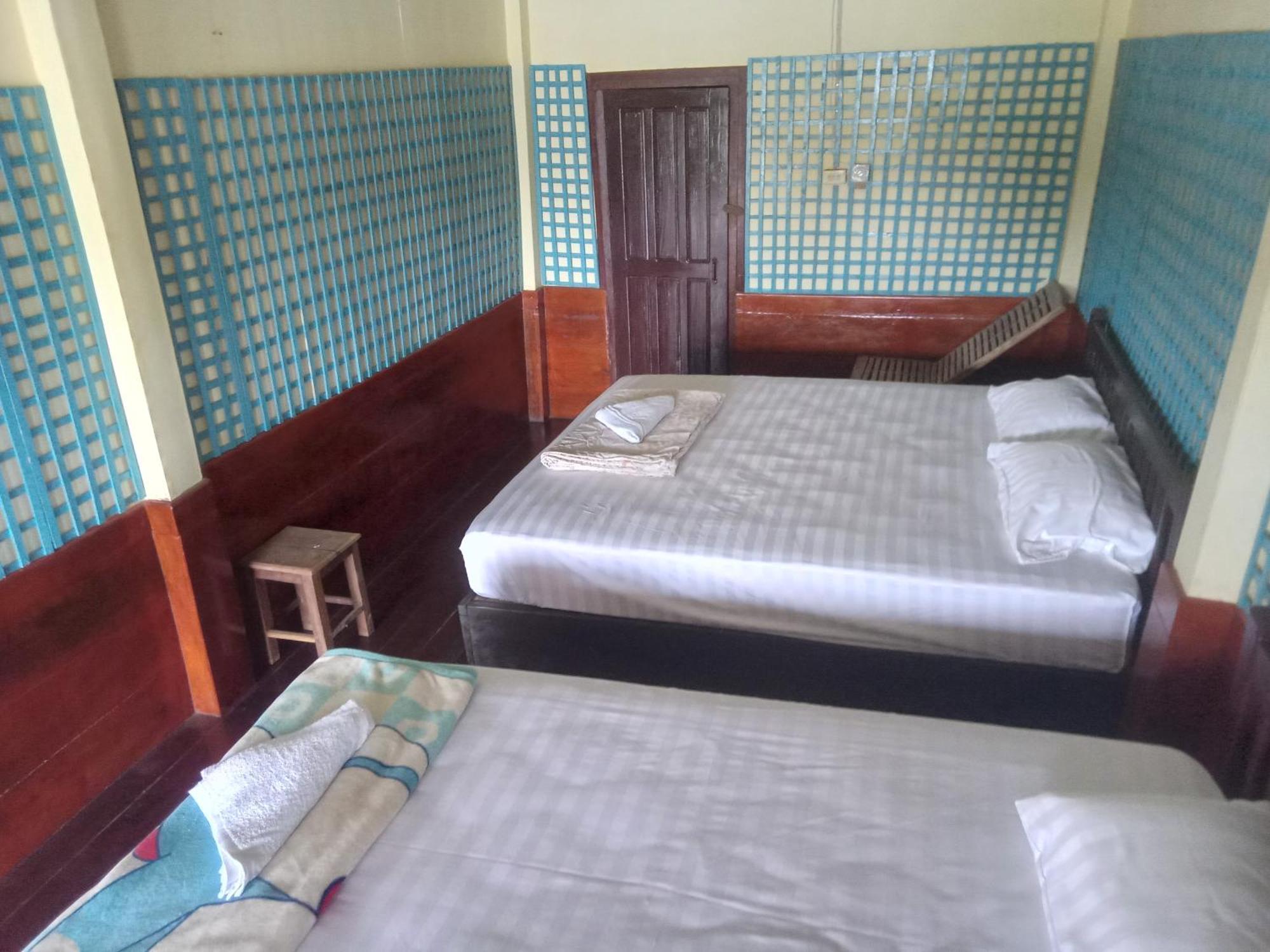 Friendship Guest House Ban Dondét Екстериор снимка